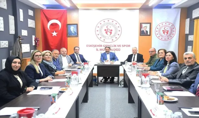 Eskişehir'de yeni eğitim döneminde öğrenci yurtlarına yönelik planlamalar değerlendirildi