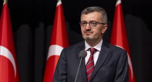İletişim Başkanı Duran, vefatının 14. yılında Neşet Ertaş'ı andı