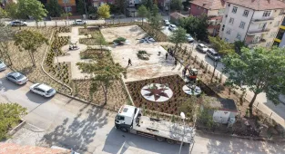 Kırıkkale'de park ve yeşil alan çalışmaları sürüyor