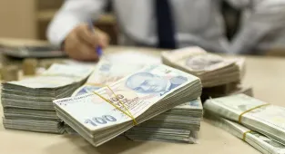 Libya'da öğretmenler maaş artışı talebiyle gösteri düzenledi