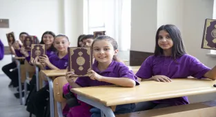 TDV, Kur'an-ı Kerim dersini seçen öğrencilere Kur'an hediye edecek