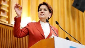 Meral Akşener’in evindeki yardımcısı koronaya yakalandı Meral Akşener’in evindeki yardımcısı koronaya yakalandı