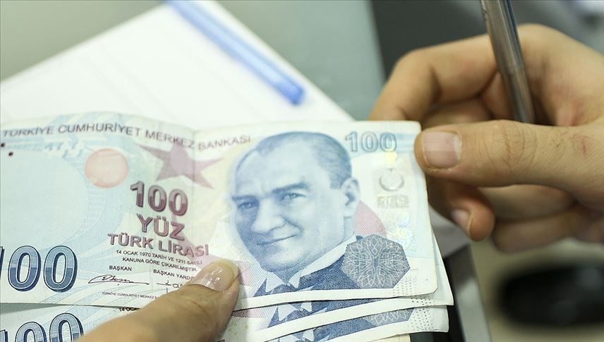 Üniversite öğrencilerinin burs ve kredi ödemeleri yatırılıyor Üniversite öğrencilerinin burs ve kredi ödemeleri yatırılıyor