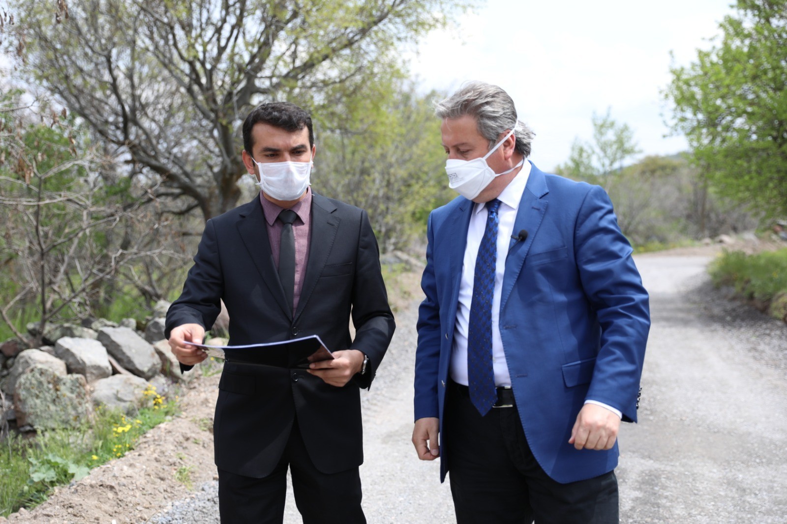 Melikazi ilçesi Eğribucak Mahallesine 2 km asfalt Melikazi ilçesi Eğribucak Mahallesine 2 km asfalt
