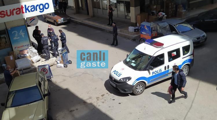 ŞOK! Kayseri’de 10 günde ikinci kez bir kargo şubesine SİLAHLI SALDIRI düzenlendi! ŞOK! Kayseri’de 10 günde ikinci kez bir kargo şubesine SİLAHLI SALDIRI düzenlendi!
