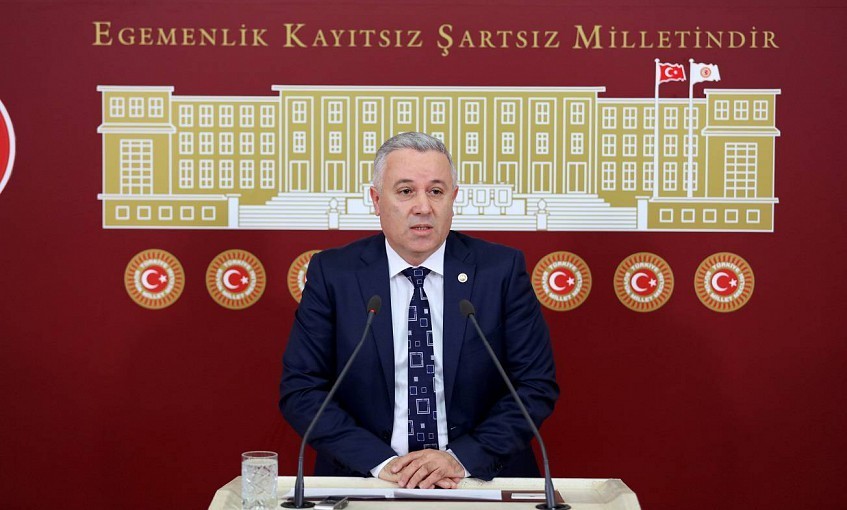 Arık: Türkiye’yi yiyip bitirdiler, soyup soğana çevirdiler Arık: Türkiye’yi yiyip bitirdiler, soyup soğana çevirdiler
