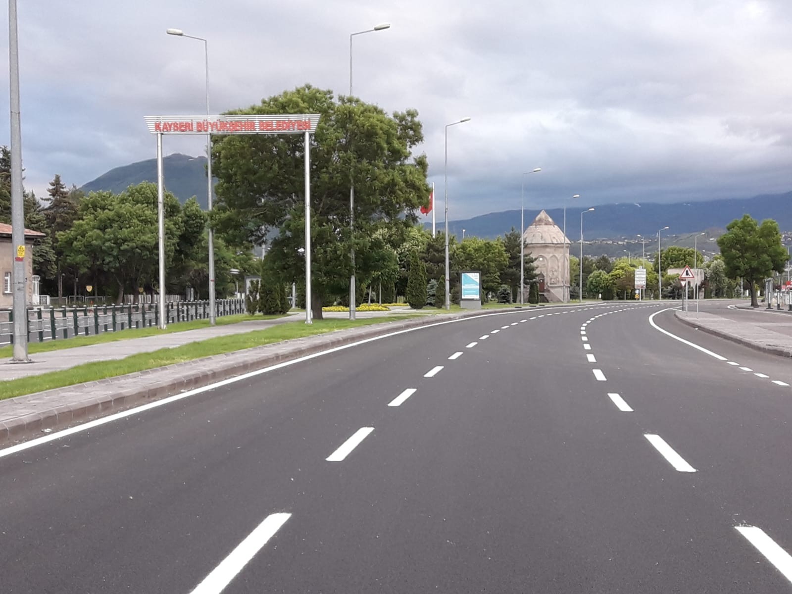 Kayseri Valiliğinden sınırlı sokağa çıkma kısıtlama duyurusu Kayseri Valiliğinden sınırlı sokağa çıkma kısıtlama duyurusu