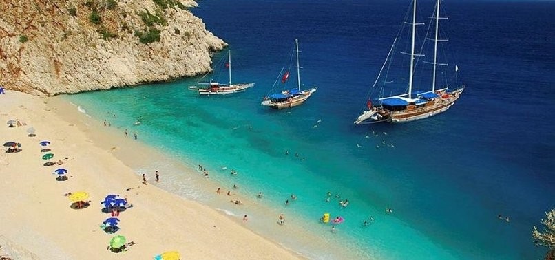 Sağlık Bakanı Fahrettin Koca’dan tatil mesajı Sağlık Bakanı Fahrettin Koca’dan tatil mesajı