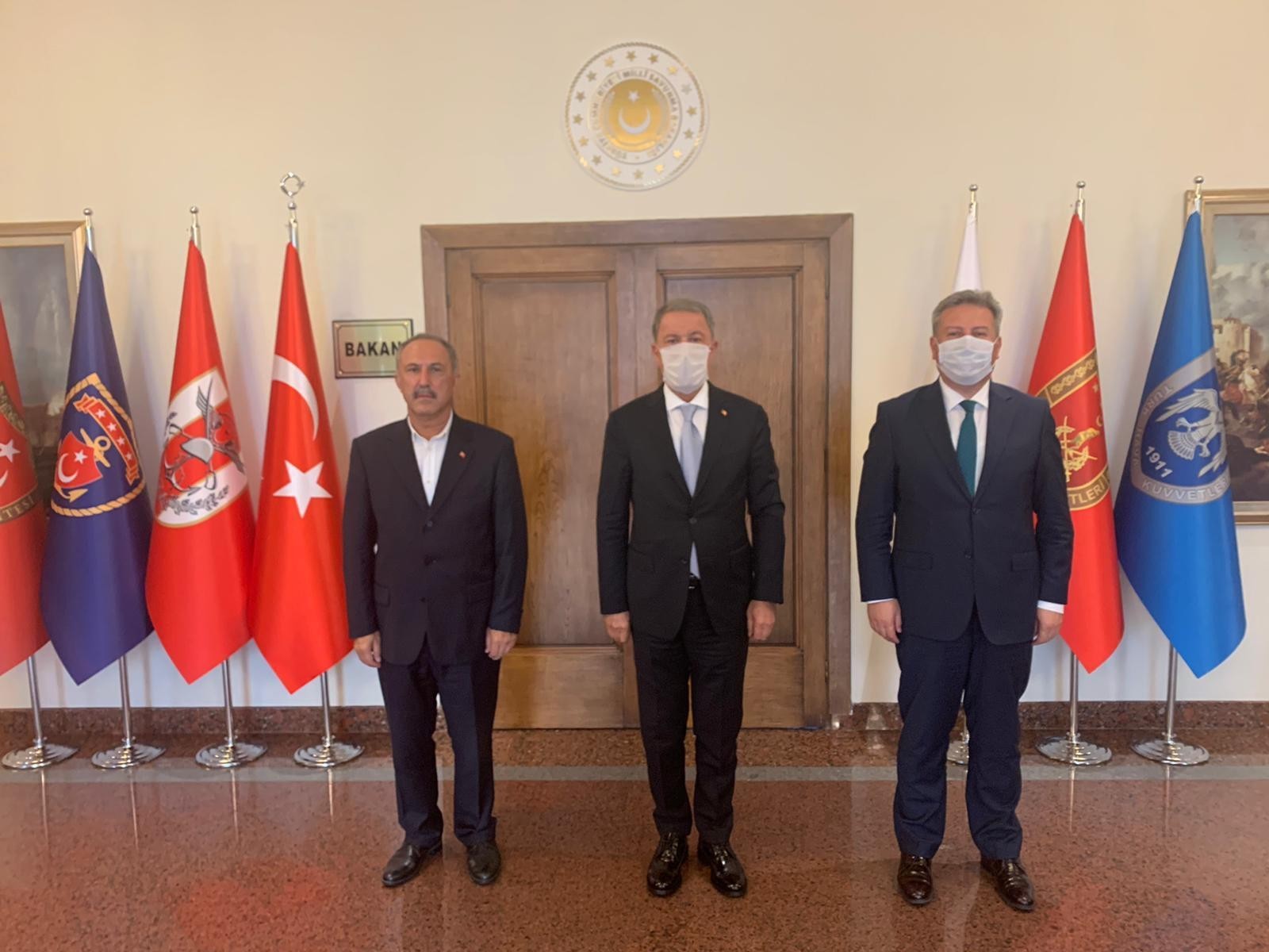 Melikgazi Belediye Başkanı Palancıoğlu Milli Savunma Bakanı Hulusi Akar’ı ziyaret etti Melikgazi Belediye Başkanı Palancıoğlu Milli Savunma Bakanı Hulusi Akar’ı ziyaret etti