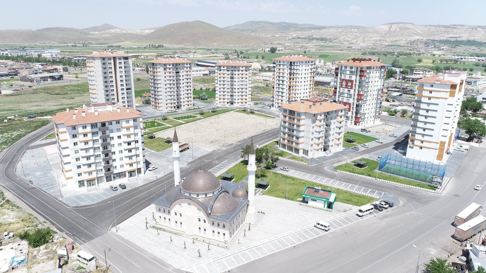 Melikgazi Belediyesi Ucuz Fiyata Tam Donanımlı 96 Daire Satıyor Melikgazi Belediyesi Ucuz Fiyata Tam Donanımlı 96 Daire Satıyor