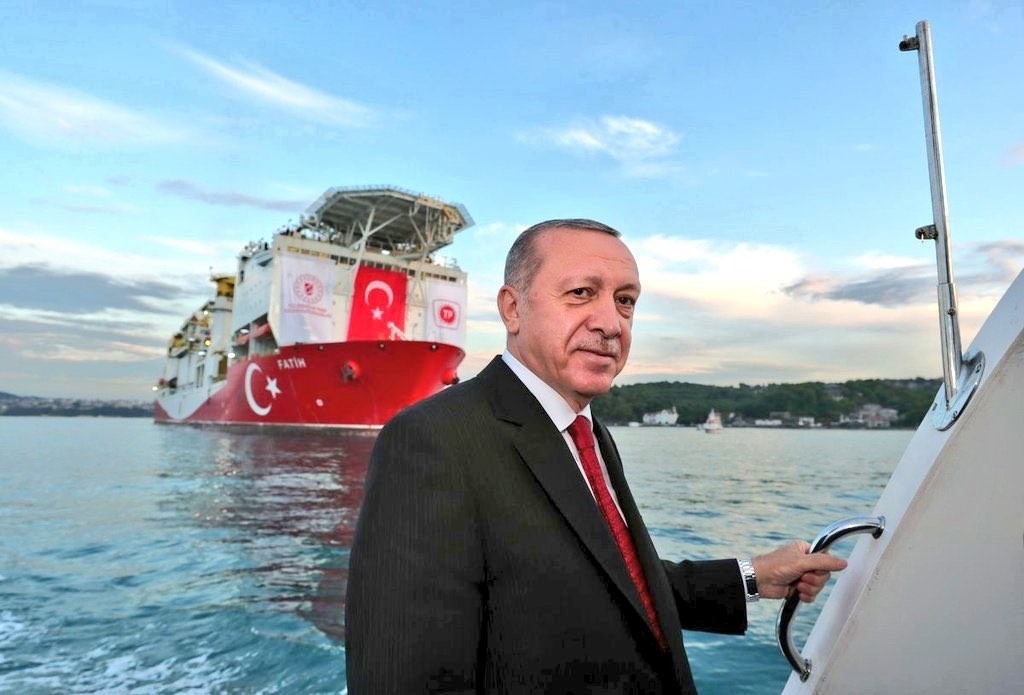 Cumhurbaşkanı Erdoğan müjdeli haberi açıkladı: Karadeniz’de 320 milyar metreküp doğalgaz keşfettik Cumhurbaşkanı Erdoğan müjdeli haberi açıkladı: Karadeniz’de 320 milyar metreküp doğalgaz keşfettik