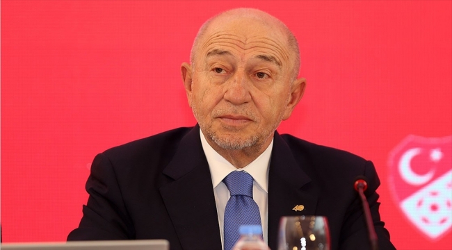 TFF Başkanı Özdemir: Süper Lig’de 2020-2021 sezonunu sağlıkçılara ithaf etmek istiyoruz TFF Başkanı Özdemir: Süper Lig’de 2020-2021 sezonunu sağlıkçılara ithaf etmek istiyoruz