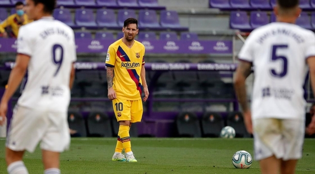 En fazla kazanan futbolcu Lionel Messi En fazla kazanan futbolcu Lionel Messi
