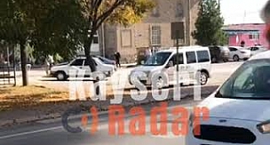 Kayseri'de yazılan trafik cezasına sinirlenen motosiklet sürücüsü motorunu yaktı!