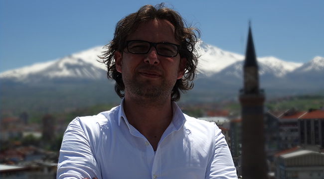 Serdar Yayla